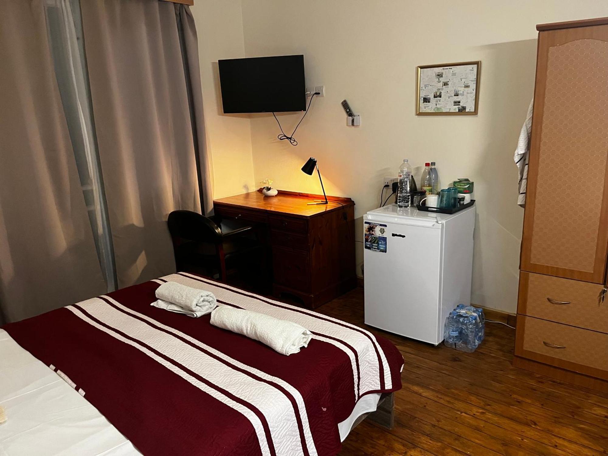 Xanthis Hostel Nicosia City Centre Bagian luar foto