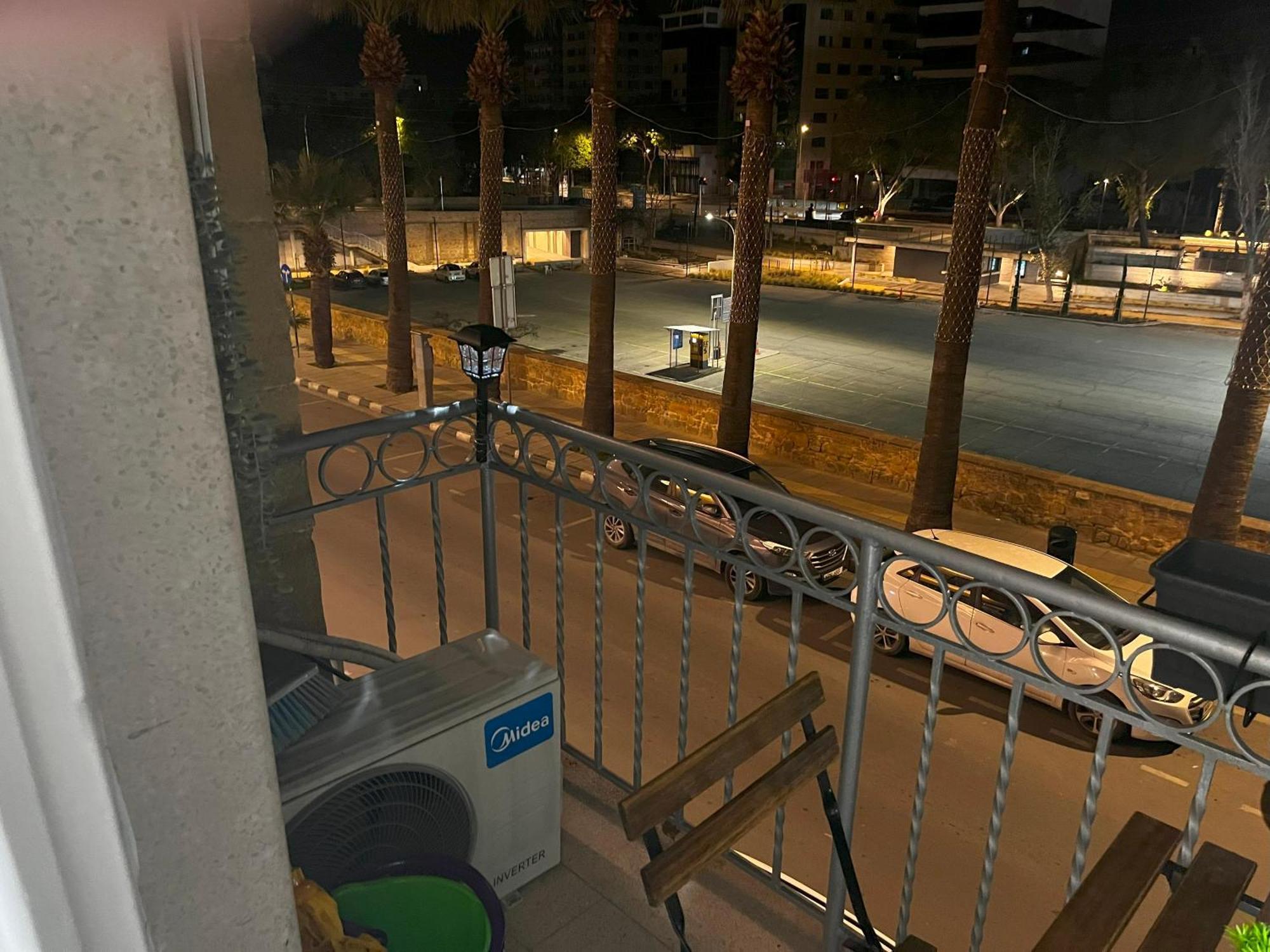 Xanthis Hostel Nicosia City Centre Bagian luar foto