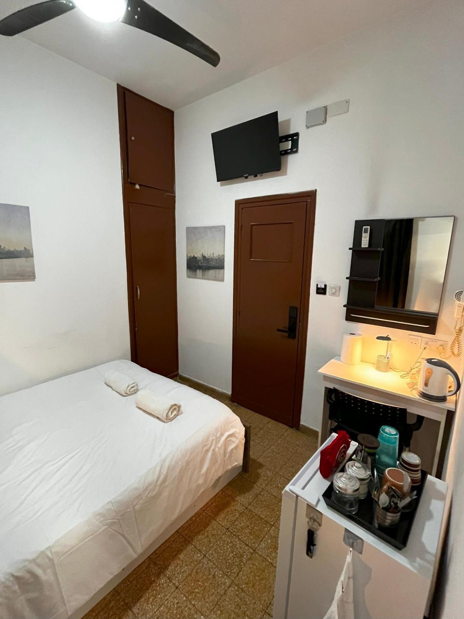 Xanthis Hostel Nicosia City Centre Bagian luar foto